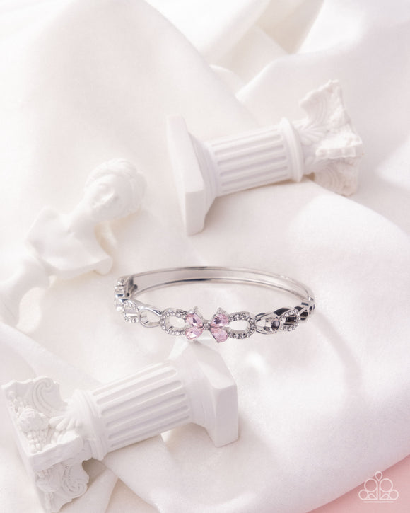 Paparazzi Frame of REFINED - Pink