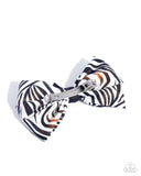 Paparazzi Zealous Zebra - White