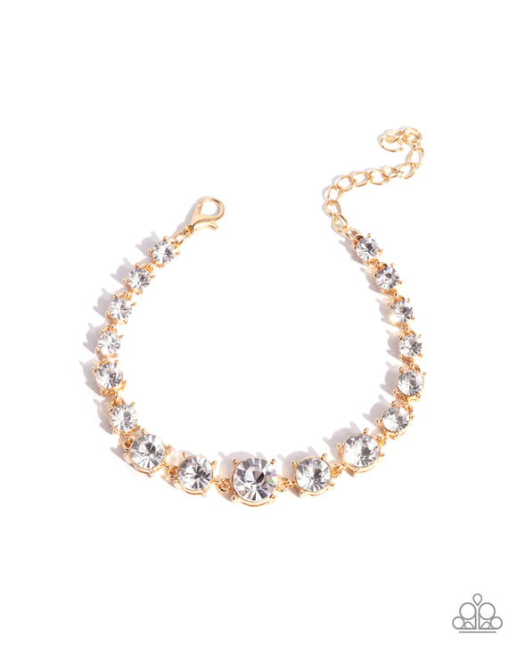 Paparazzi Sizable Shimmer - Gold