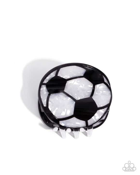 Paparazzi Soccer Shimmer - Black
