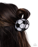 Paparazzi Soccer Shimmer - Black