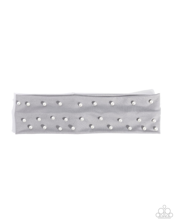 Paparazzi Placid Pearls - Silver