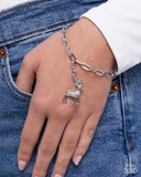 Paparazzi Leading Reindeer - White