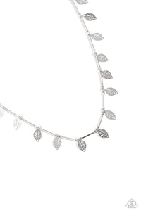 Paparazzi LEAF a Light On - Silver Choker