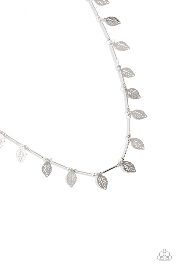 Paparazzi LEAF a Light On - Silver Choker